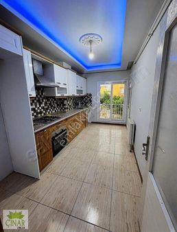 Çınar Emlak'tan Cumhuriyet Mahallesinde 2+1 Kiralık Daire