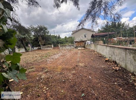 Şile Megaplus Emlak'tan Kumbaba Mah. Köşe Konumda 247m2 Arsa