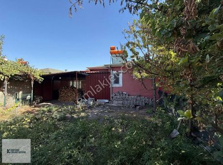 Emlak Ofisimden / Altınoluk Mah. 1+1 Müstakil Ev