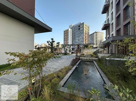 Orman İstanbul Site İçinde Satılık 2+1 Bahçe Kullanımlı Daire