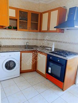 ""gazi Emlak""eşyalı 2+1 Öncü Fırına-okula Caddeye 50 M 4/4 Kat