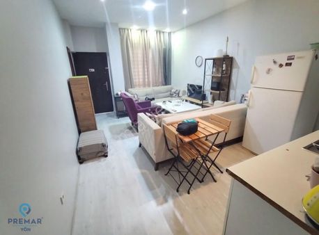 Süreyya Plajı Anacadde Üzerinde 1+1 Satılık Daire