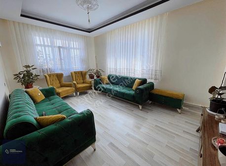Yenipervanede 3+1 Meskenli Full Yapılı Masrafsız Satılık Daire