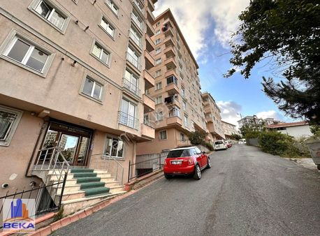 Ümraniye Armağanevler İki Bloklu Site İçi Y.giriş 1+1