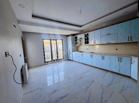 Gül Emlaktan Site De Satılık Daire