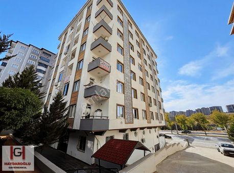 Osmangazi Mahallesi 2+1 Hasarsız Bakımlı Arakat Daire