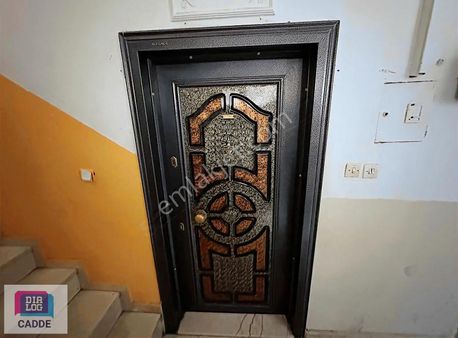 Adem Yavuz Mahallesi Merkezinde Kiralık 4+1 Fırsat Daire