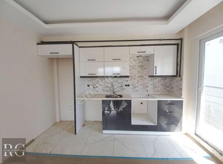 Rotaa Gayrimenkulden Muratbey Mah Satılık Açık Mutfak 2+1 Daire