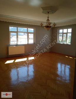 Tam Nokta Kent'ten Yeni Emniyet Arkası Kiralık Daire!