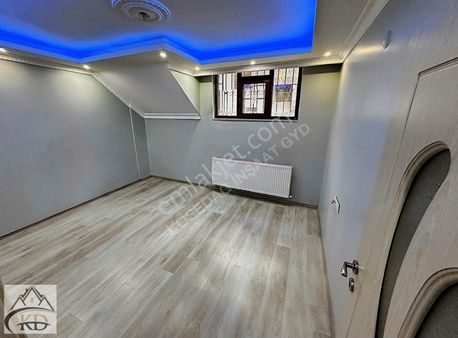 Kösedağ İnş. Tramvayın Dibinde 7 Yaşında Satılık 2+1 Bahçe Katı