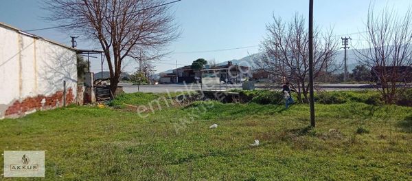 Akkuş Emlak'tan Ortaklar. Anayol Üzeri