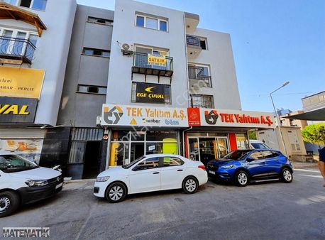 Gıda Çarşısında Satılık 40m2 Ofis