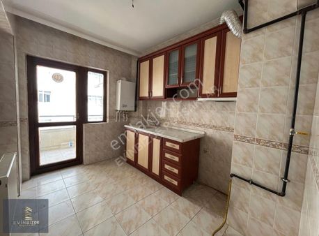 Evinbizde Gayrimenkul █ara Katta 3+1 Merkezi Konumda Fırsat!!!!!