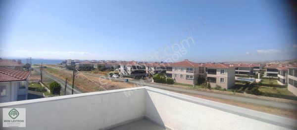 Şarköyde Sahile 2 Dakika Mesafede, Teraslı Ve Bahçeli 3+1 Daire