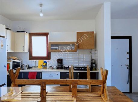 Bodrum Konacık Gazderesinde Deniz Manzaralı 2+1 Üst Kat Daire