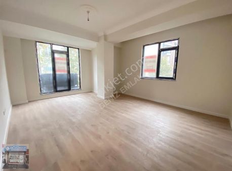 2+1 Kapalı Mutfaklı Sahile Ve Marmaraya Yürüme Satılık Daire