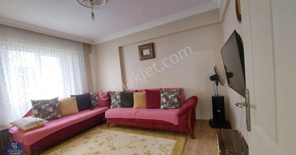 Derince İbnisina Mah. Güzel Konum Satılık 3+1 Yüksek Giriş Daire