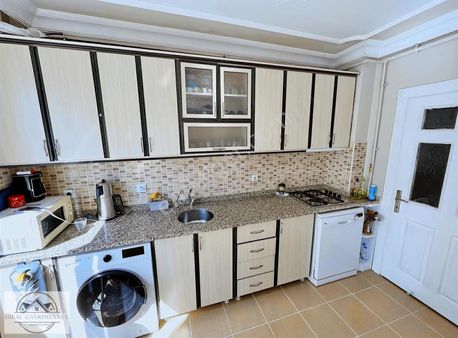 Hilal Gayrimenkul'den Yenigünde Geniş Teraslı,asansörlü*4+1*