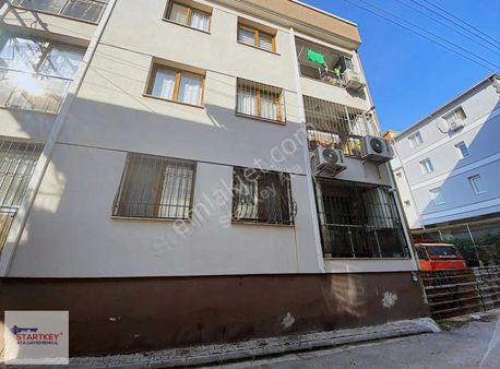 Karşıyaka Örnekköy Mahallesi'nde 2+1 Satılık Daire