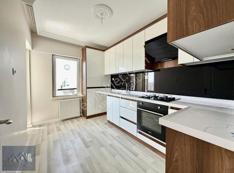 Karakuş'tan █ Park Cepheli 3+1 125m² 1.kat Güney C. Full Yapılı