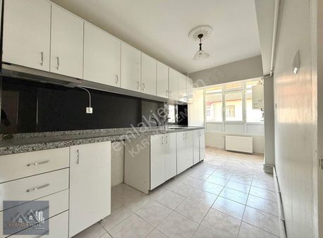 Karakuş'tan█ Beşyol Merkezde, 3+1 120m² Katta Yapılı Fırsat Dair