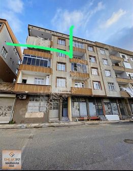 Emlakyap'tan Bağcılar Yüzyıl'da 130m2 Tadilatlı Satılık Daire