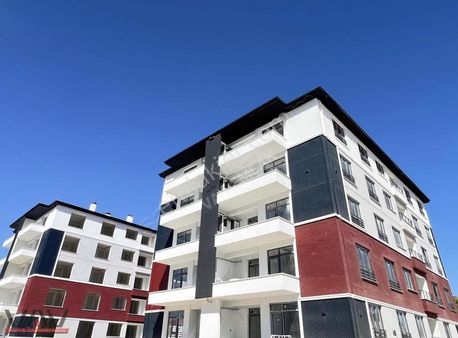 Meram Alpaslan Mahallesinde 4+1 Site İçi Lüks Daire