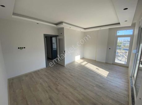 Aydoğmuş Mah Sıfır 2+1 Her Şeyi Ayrı Satılık Cadde Üstü Sıfır