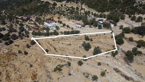 Uğur' Dan Seydikemer Dodurga Da Deniz Manzaralı Satılık Arazi