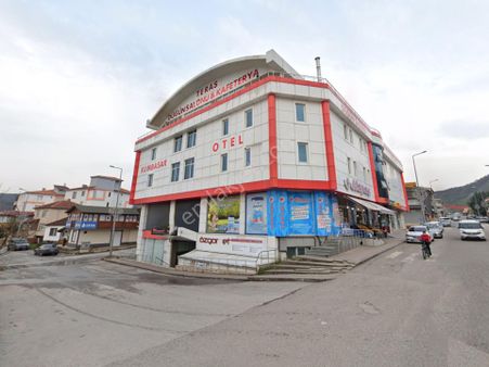 Kaynaşlı'da Devren Kiralık Her Şey Dahil Çalışır Durumda Tekstil