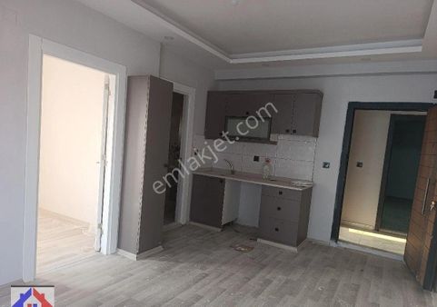 Sarıçam Gültepede Düşük Katlı Yatay Mimari 1+1 Daire