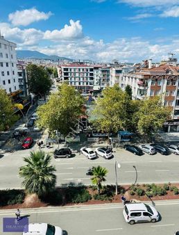 Türk-iş Kalbinde Medical Park Yanı Devren Fırsat Muayene