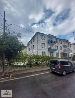 Önder Mülk Ofisinden Yeni Şehir Mahallesinde Kombili Yalıtımlı