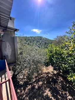 Berapark Gayrimenkul'den Ahırtaş Mah. Doğayla İç İçe Satılık Köy Evi