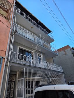 Bornova Rafetpaşa 2. Sanayi Yakını 2+1