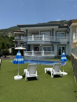 Alanya Bektaş Mah Deniz Manzaralı 3+1 Satılık Villa