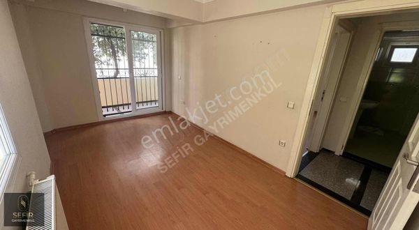 Camikebir Mahallesinde Kapalı Mutfak 2+1 Kiralık Daire