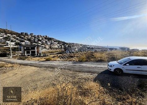 Akarca'da Denize Yakın İmarlı Satılık Arsa