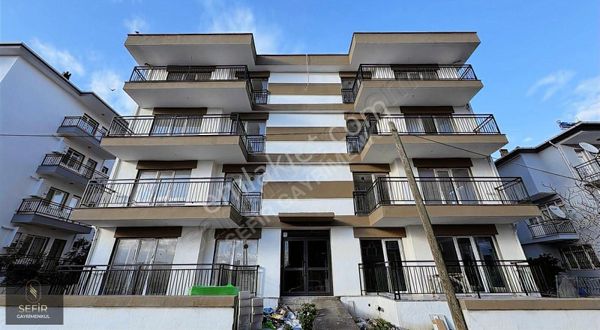 Camikebir Mahallesin'de Bahçe Kullanımlı 150 M2 Acil Satılık 3+1