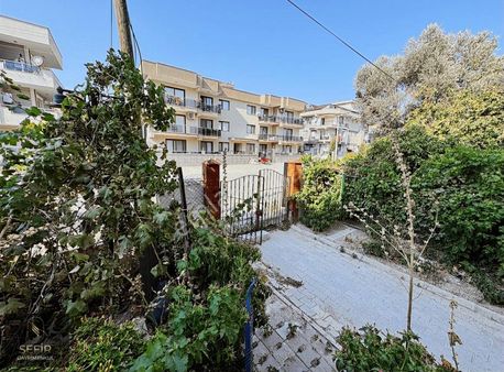 Sığacık Kaleye Yürüme Mesafesinde Satılık 3+1 Daire