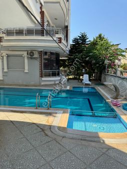 Didim Altınkum Mahallesinde Doğa Manzaralı Havuzlu Sitede 2+1 Satılık Daire