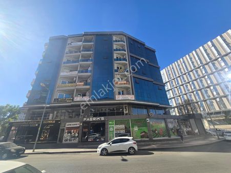 Acil Ceylan Avm Yanında Satılık 1+1 100 Me2 Net Ofis Büro