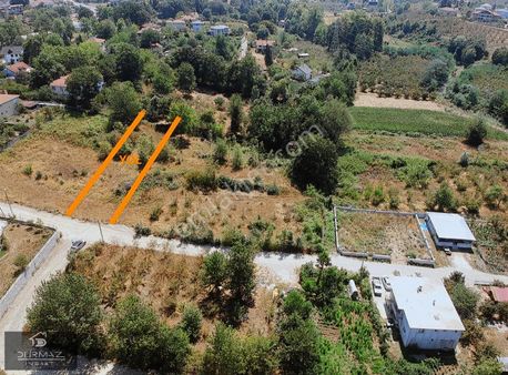 Akyazı Kuzuluk'ta %40 İmarlı, Doğa Manzaralı 965 M² Arsa