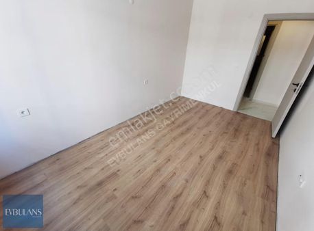 Demirköprü İzban Yanı Ara Kat Kapalı Mutfak 2+1 Daire