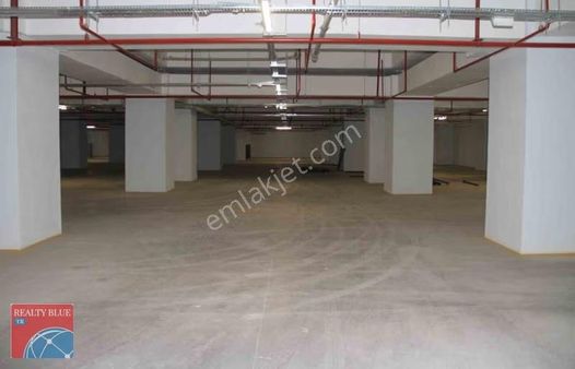 İstanbul Sancaktepe'de Kiralık 3.000 M2 Depo&imalathane
