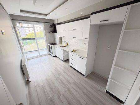 Marmara'dan Site İçerisinde Sıfır Kiralık 2+1 Daire