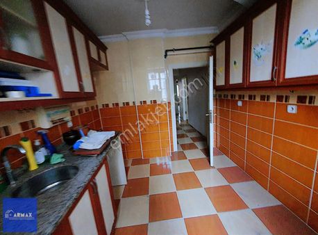 Armax Şemsipaşa Mah Satılık 2+1 Ara Kat Daire