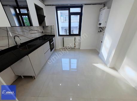 Armax'tan Şemsipaşa Mah Satılık 2+1 Asansörlü İskanlı Daire