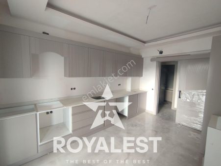 Royalest'ten Alpaslan 2'de Geniş 2.5+1