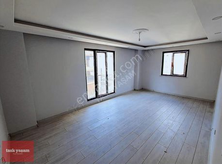 Gebze Arapçeşme Satılık Sıfır Lüx 2+1 Geniş Daire